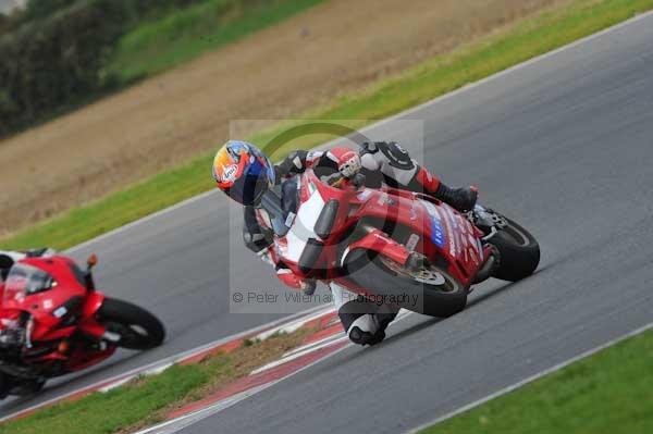 Motorcycle action photographs;Ty croes;anglesey;anglesey photographs;event digital images;eventdigitalimages;no limits trackday;peter wileman photography;trac mon;trackday;trackday digital images;trackday photos