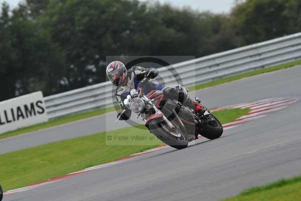 Motorcycle action photographs;Ty croes;anglesey;anglesey photographs;event digital images;eventdigitalimages;no limits trackday;peter wileman photography;trac mon;trackday;trackday digital images;trackday photos