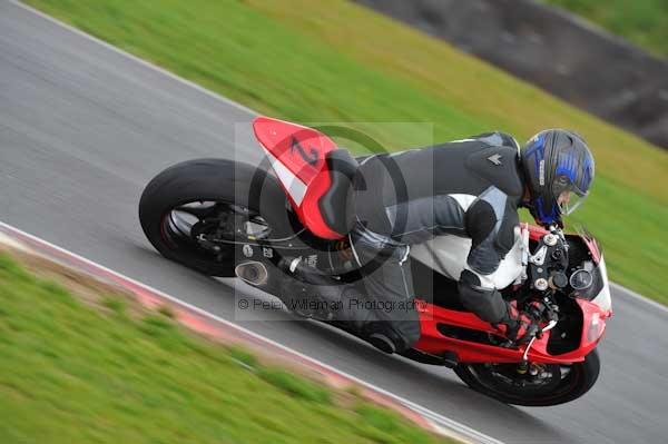 Motorcycle action photographs;Ty croes;anglesey;anglesey photographs;event digital images;eventdigitalimages;no limits trackday;peter wileman photography;trac mon;trackday;trackday digital images;trackday photos