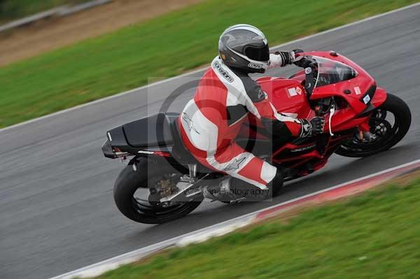 Motorcycle action photographs;Ty croes;anglesey;anglesey photographs;event digital images;eventdigitalimages;no limits trackday;peter wileman photography;trac mon;trackday;trackday digital images;trackday photos