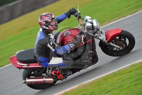 Motorcycle action photographs;Ty croes;anglesey;anglesey photographs;event digital images;eventdigitalimages;no limits trackday;peter wileman photography;trac mon;trackday;trackday digital images;trackday photos