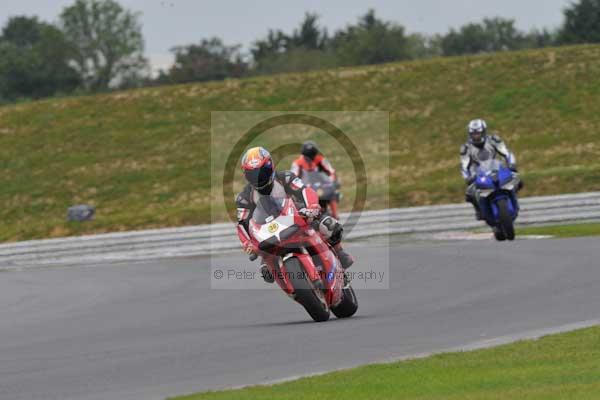 Motorcycle action photographs;Ty croes;anglesey;anglesey photographs;event digital images;eventdigitalimages;no limits trackday;peter wileman photography;trac mon;trackday;trackday digital images;trackday photos