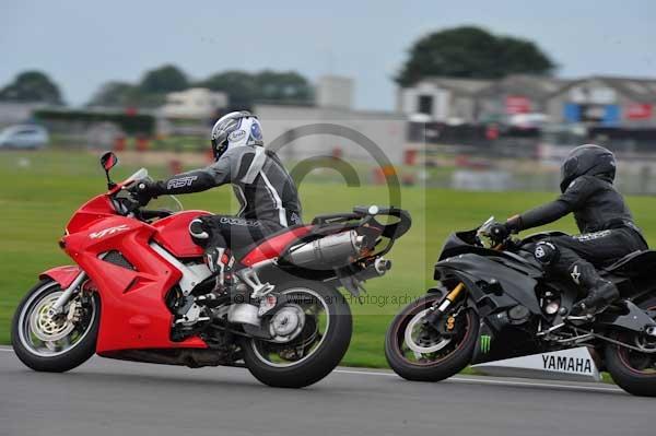 Motorcycle action photographs;Ty croes;anglesey;anglesey photographs;event digital images;eventdigitalimages;no limits trackday;peter wileman photography;trac mon;trackday;trackday digital images;trackday photos