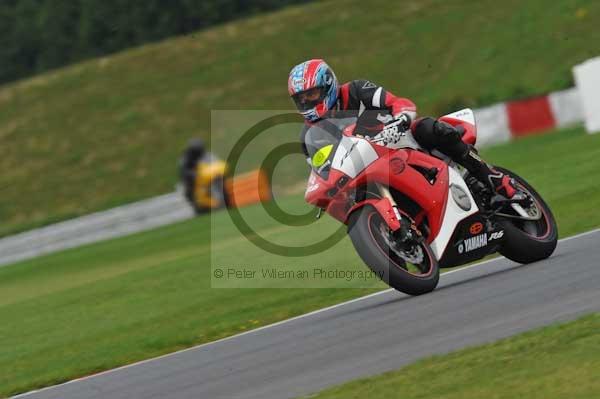 Motorcycle action photographs;Ty croes;anglesey;anglesey photographs;event digital images;eventdigitalimages;no limits trackday;peter wileman photography;trac mon;trackday;trackday digital images;trackday photos