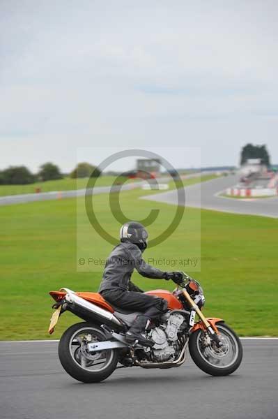 Motorcycle action photographs;Ty croes;anglesey;anglesey photographs;event digital images;eventdigitalimages;no limits trackday;peter wileman photography;trac mon;trackday;trackday digital images;trackday photos