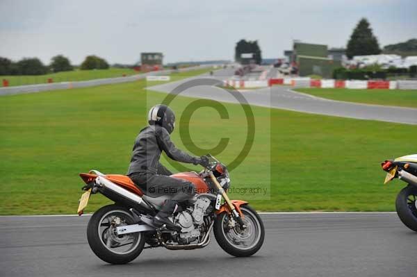 Motorcycle action photographs;Ty croes;anglesey;anglesey photographs;event digital images;eventdigitalimages;no limits trackday;peter wileman photography;trac mon;trackday;trackday digital images;trackday photos