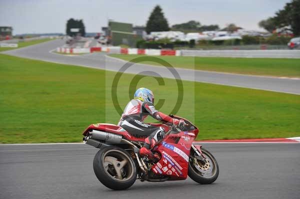 Motorcycle action photographs;Ty croes;anglesey;anglesey photographs;event digital images;eventdigitalimages;no limits trackday;peter wileman photography;trac mon;trackday;trackday digital images;trackday photos