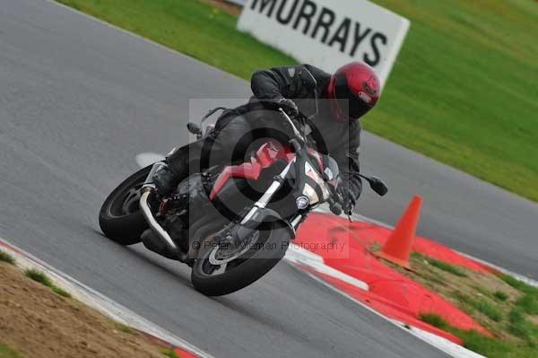 Motorcycle action photographs;Ty croes;anglesey;anglesey photographs;event digital images;eventdigitalimages;no limits trackday;peter wileman photography;trac mon;trackday;trackday digital images;trackday photos