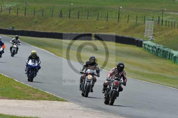 anglesey;brands hatch;cadwell park;croft;donington park;enduro digital images;event digital images;eventdigitalimages;mallory;no limits;oulton park;peter wileman photography;racing digital images;silverstone;snetterton;trackday digital images;trackday photos;vmcc banbury run;welsh 2 day enduro