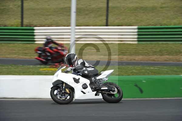 anglesey;brands hatch;cadwell park;croft;digital images;donington park;enduro;enduro digital images;event;event digital images;eventdigitalimages;mallory park;no limits;oulton park;peter wileman photography;racing;racing digital images;silverstone;snetterton;trackday;trackday digital images;trackday photos;vintage;vmcc banbury run;welsh 2 day enduro