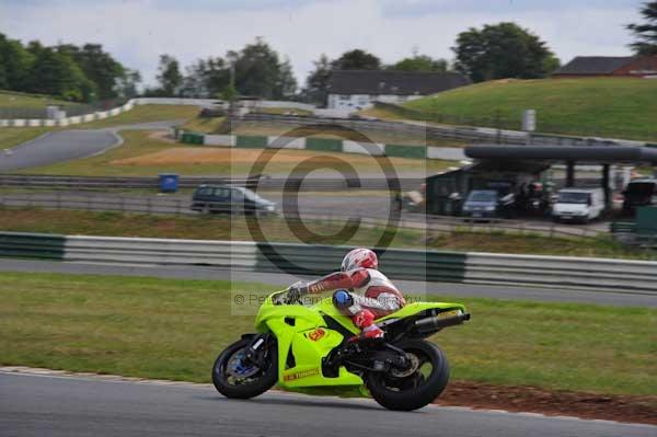 anglesey;brands hatch;cadwell park;croft;donington park;enduro digital images;event digital images;eventdigitalimages;mallory;no limits;oulton park;peter wileman photography;racing digital images;silverstone;snetterton;trackday digital images;trackday photos;vmcc banbury run