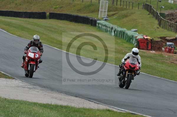 anglesey;brands hatch;cadwell park;croft;donington park;enduro digital images;event digital images;eventdigitalimages;mallory park;no limits;oulton park;peter wileman photography;racing digital images;silverstone;snetterton;trackday digital images;trackday photos;vmcc banbury run;welsh 2 day enduro