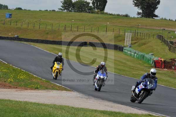 anglesey;brands hatch;cadwell park;croft;donington park;enduro digital images;event digital images;eventdigitalimages;mallory;no limits;oulton park;peter wileman photography;racing digital images;silverstone;snetterton;trackday digital images;trackday photos;vmcc banbury run