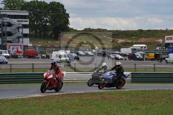 anglesey;brands hatch;cadwell park;croft;donington park;enduro digital images;event digital images;eventdigitalimages;mallory;no limits;oulton park;peter wileman photography;racing digital images;silverstone;snetterton;trackday digital images;trackday photos;vmcc banbury run