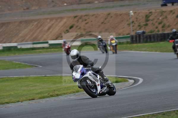 anglesey;brands hatch;cadwell park;croft;donington park;enduro digital images;event digital images;eventdigitalimages;mallory;no limits;oulton park;peter wileman photography;racing digital images;silverstone;snetterton;trackday digital images;trackday photos;vmcc banbury run