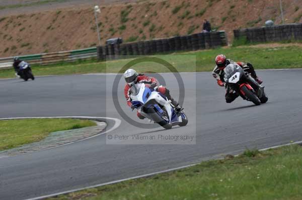 anglesey;brands hatch;cadwell park;croft;donington park;enduro digital images;event digital images;eventdigitalimages;mallory;no limits;oulton park;peter wileman photography;racing digital images;silverstone;snetterton;trackday digital images;trackday photos;vmcc banbury run