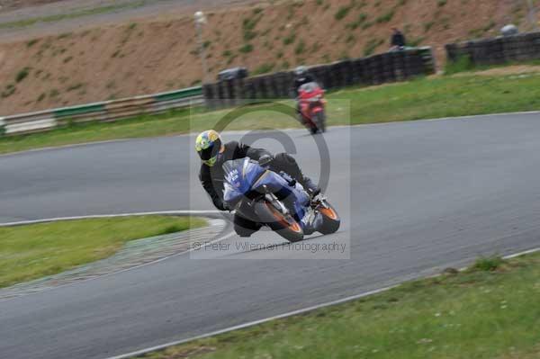 anglesey;brands hatch;cadwell park;croft;donington park;enduro digital images;event digital images;eventdigitalimages;mallory;no limits;oulton park;peter wileman photography;racing digital images;silverstone;snetterton;trackday digital images;trackday photos;vmcc banbury run