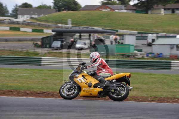 anglesey;brands hatch;cadwell park;croft;donington park;enduro digital images;event digital images;eventdigitalimages;mallory;no limits;oulton park;peter wileman photography;racing digital images;silverstone;snetterton;trackday digital images;trackday photos;vmcc banbury run