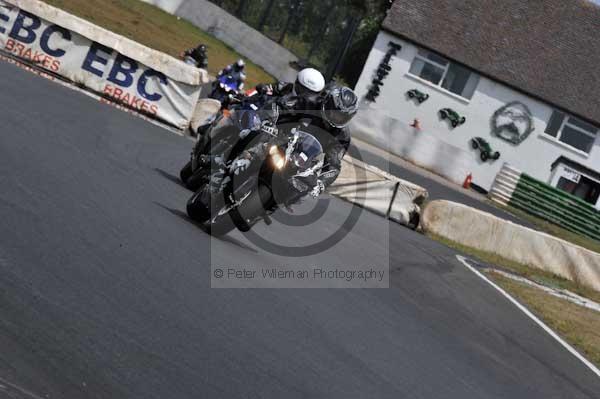 anglesey;brands hatch;cadwell park;croft;donington park;enduro digital images;event digital images;eventdigitalimages;mallory;no limits;oulton park;peter wileman photography;racing digital images;silverstone;snetterton;trackday digital images;trackday photos;vmcc banbury run