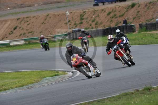 anglesey;brands hatch;cadwell park;croft;donington park;enduro digital images;event digital images;eventdigitalimages;mallory;no limits;oulton park;peter wileman photography;racing digital images;silverstone;snetterton;trackday digital images;trackday photos;vmcc banbury run