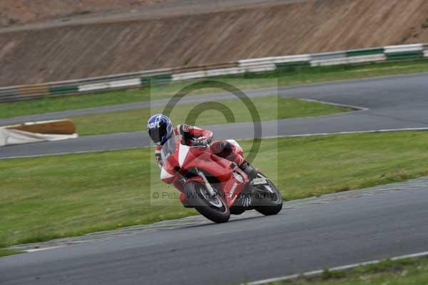 anglesey;brands hatch;cadwell park;croft;donington park;enduro digital images;event digital images;eventdigitalimages;mallory;no limits;oulton park;peter wileman photography;racing digital images;silverstone;snetterton;trackday digital images;trackday photos;vmcc banbury run