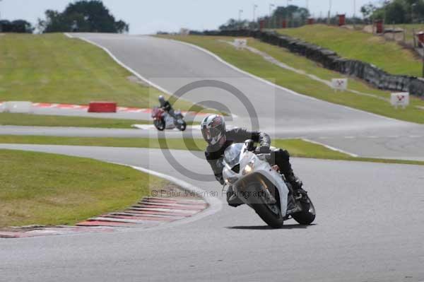 anglesey;brands hatch;cadwell park;croft;digital images;donington park;enduro;enduro digital images;event;event digital images;eventdigitalimages;mallory park;no limits;oulton park;peter wileman photography;racing;racing digital images;silverstone;snetterton;trackday;trackday digital images;trackday photos;vintage;vmcc banbury run;welsh 2 day enduro