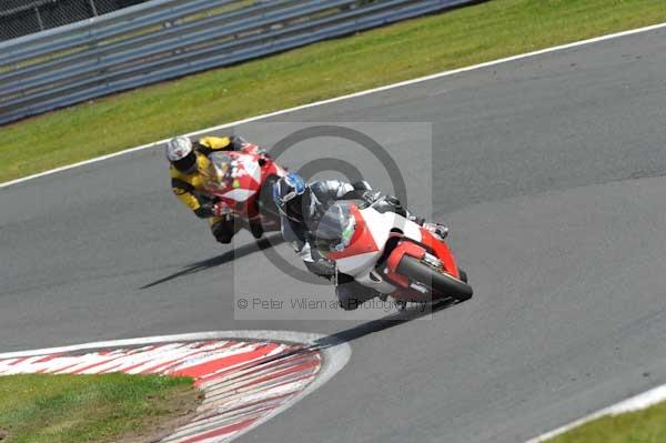 anglesey;brands hatch;cadwell park;croft;digital images;donington park;enduro;enduro digital images;event;event digital images;eventdigitalimages;mallory park;no limits;oulton park;peter wileman photography;racing;racing digital images;silverstone;snetterton;trackday;trackday digital images;trackday photos;vintage;vmcc banbury run;welsh 2 day enduro