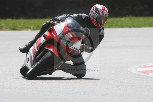 anglesey;brands hatch;cadwell park;croft;donington park;enduro digital images;event digital images;eventdigitalimages;mallory;no limits;oulton park;peter wileman photography;racing digital images;silverstone;snetterton;trackday digital images;trackday photos;vmcc banbury run