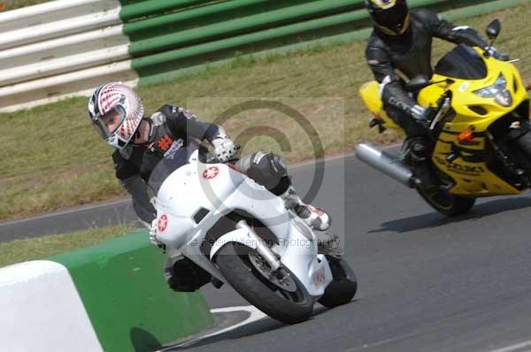 anglesey;brands hatch;cadwell park;croft;digital images;donington park;enduro;enduro digital images;event;event digital images;eventdigitalimages;mallory park;no limits;oulton park;peter wileman photography;racing;racing digital images;silverstone;snetterton;trackday;trackday digital images;trackday photos;vintage;vmcc banbury run;welsh 2 day enduro