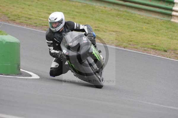 enduro digital images, endurodigitalimages, event digital images, eventdigitalimages, no limits, peter wileman photography, racing digital images, trackday digital images, trackday photos, vmcc banbury run