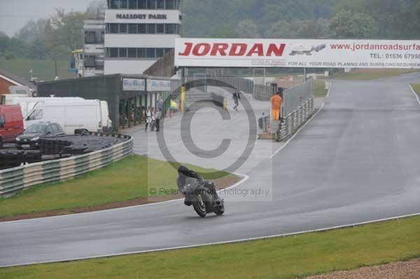 enduro digital images, endurodigitalimages, event digital images, eventdigitalimages, no limits, peter wileman photography, racing digital images, trackday digital images, trackday photos, vmcc banbury run