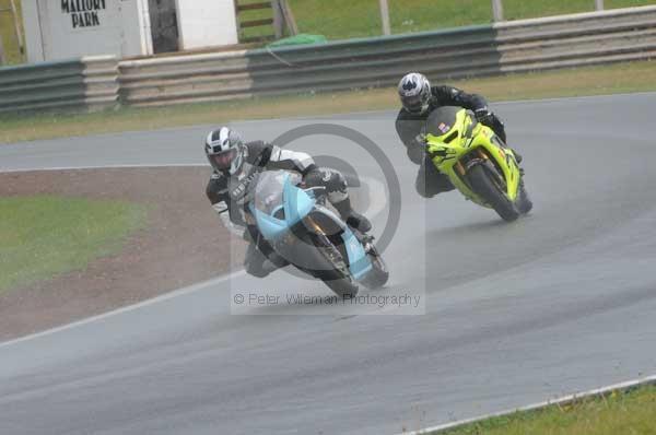 enduro digital images, endurodigitalimages, event digital images, eventdigitalimages, no limits, peter wileman photography, racing digital images, trackday digital images, trackday photos, vmcc banbury run