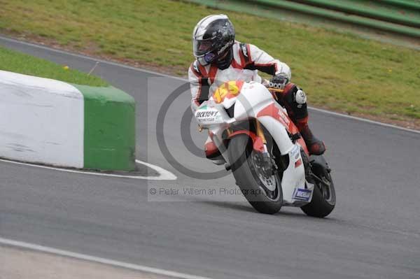 enduro digital images, endurodigitalimages, event digital images, eventdigitalimages, no limits, peter wileman photography, racing digital images, trackday digital images, trackday photos, vmcc banbury run