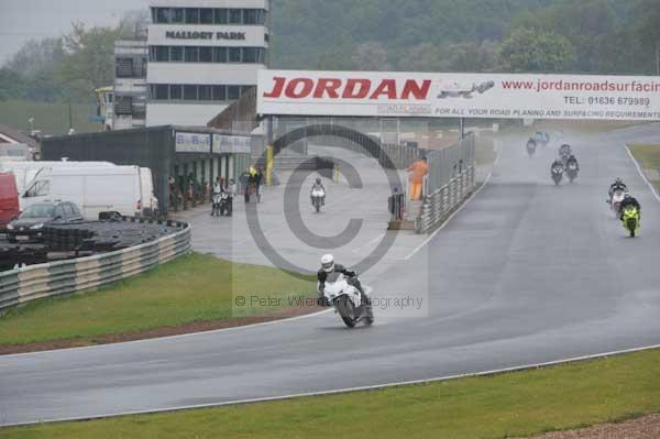 enduro digital images, endurodigitalimages, event digital images, eventdigitalimages, no limits, peter wileman photography, racing digital images, trackday digital images, trackday photos, vmcc banbury run