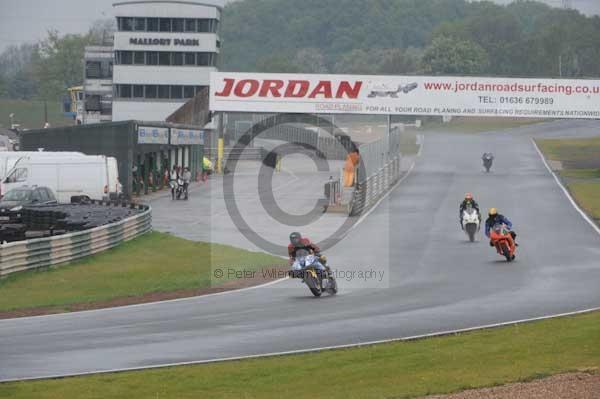 enduro digital images, endurodigitalimages, event digital images, eventdigitalimages, no limits, peter wileman photography, racing digital images, trackday digital images, trackday photos, vmcc banbury run