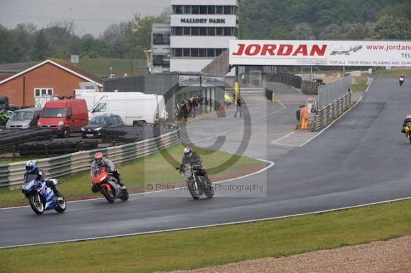 enduro digital images, endurodigitalimages, event digital images, eventdigitalimages, no limits, peter wileman photography, racing digital images, trackday digital images, trackday photos, vmcc banbury run