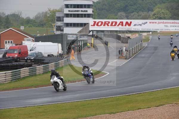 enduro digital images, endurodigitalimages, event digital images, eventdigitalimages, no limits, peter wileman photography, racing digital images, trackday digital images, trackday photos, vmcc banbury run