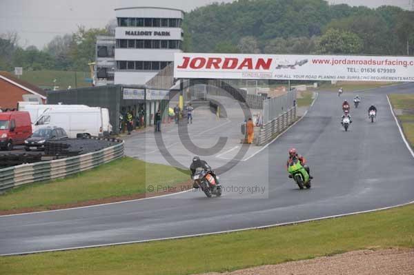 enduro digital images, endurodigitalimages, event digital images, eventdigitalimages, no limits, peter wileman photography, racing digital images, trackday digital images, trackday photos, vmcc banbury run