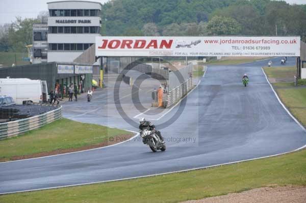 enduro digital images, endurodigitalimages, event digital images, eventdigitalimages, no limits, peter wileman photography, racing digital images, trackday digital images, trackday photos, vmcc banbury run