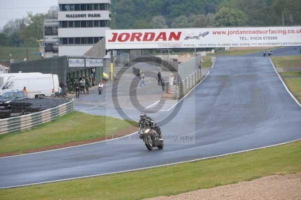 enduro digital images, endurodigitalimages, event digital images, eventdigitalimages, no limits, peter wileman photography, racing digital images, trackday digital images, trackday photos, vmcc banbury run