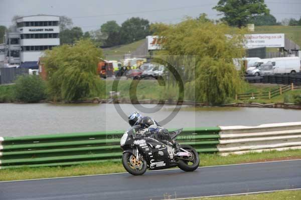 enduro digital images, endurodigitalimages, event digital images, eventdigitalimages, no limits, peter wileman photography, racing digital images, trackday digital images, trackday photos, vmcc banbury run