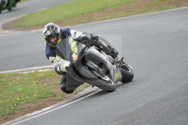 enduro digital images, endurodigitalimages, event digital images, eventdigitalimages, no limits, peter wileman photography, racing digital images, trackday digital images, trackday photos, vmcc banbury run