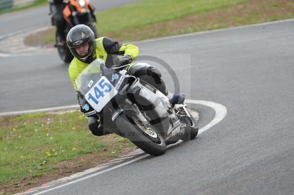 enduro digital images, endurodigitalimages, event digital images, eventdigitalimages, no limits, peter wileman photography, racing digital images, trackday digital images, trackday photos, vmcc banbury run