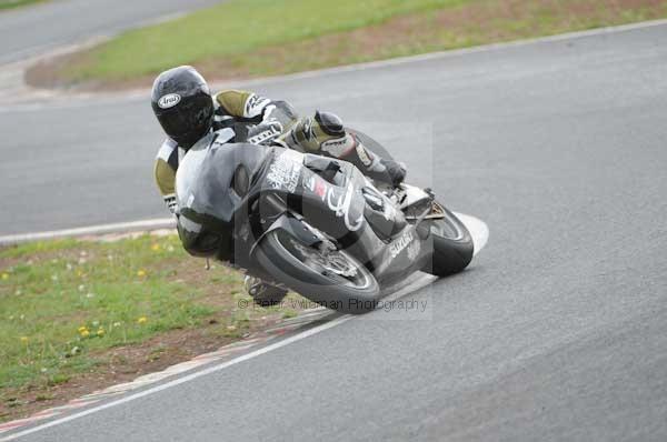 enduro digital images, endurodigitalimages, event digital images, eventdigitalimages, no limits, peter wileman photography, racing digital images, trackday digital images, trackday photos, vmcc banbury run