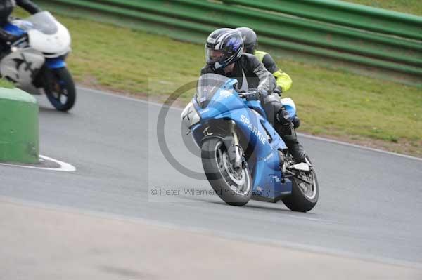 enduro digital images, endurodigitalimages, event digital images, eventdigitalimages, no limits, peter wileman photography, racing digital images, trackday digital images, trackday photos, vmcc banbury run