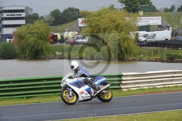 enduro digital images, endurodigitalimages, event digital images, eventdigitalimages, no limits, peter wileman photography, racing digital images, trackday digital images, trackday photos, vmcc banbury run