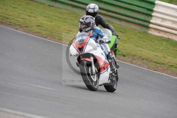 enduro digital images, endurodigitalimages, event digital images, eventdigitalimages, no limits, peter wileman photography, racing digital images, trackday digital images, trackday photos, vmcc banbury run