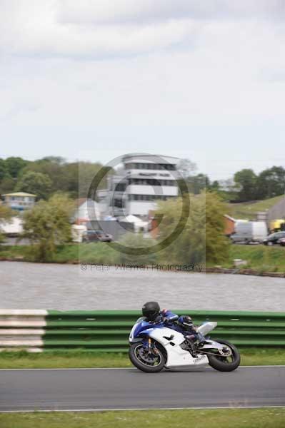 enduro digital images, endurodigitalimages, event digital images, eventdigitalimages, no limits, peter wileman photography, racing digital images, trackday digital images, trackday photos, vmcc banbury run