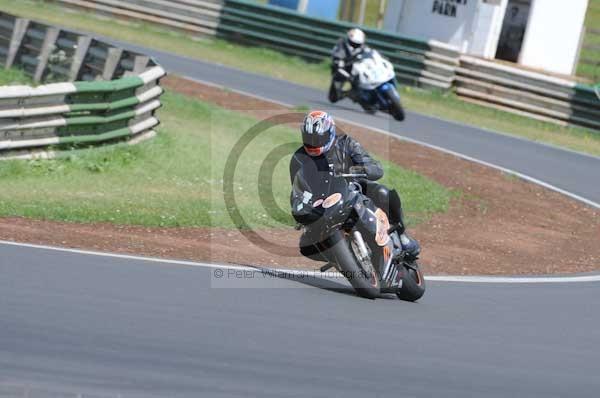 enduro digital images, endurodigitalimages, event digital images, eventdigitalimages, no limits, peter wileman photography, racing digital images, trackday digital images, trackday photos, vmcc banbury run