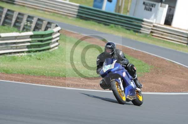 enduro digital images, endurodigitalimages, event digital images, eventdigitalimages, no limits, peter wileman photography, racing digital images, trackday digital images, trackday photos, vmcc banbury run